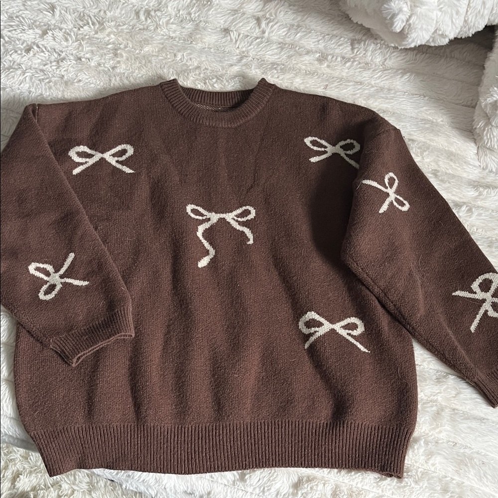 Brown Bow-Accent Women's Crewneck Sweater